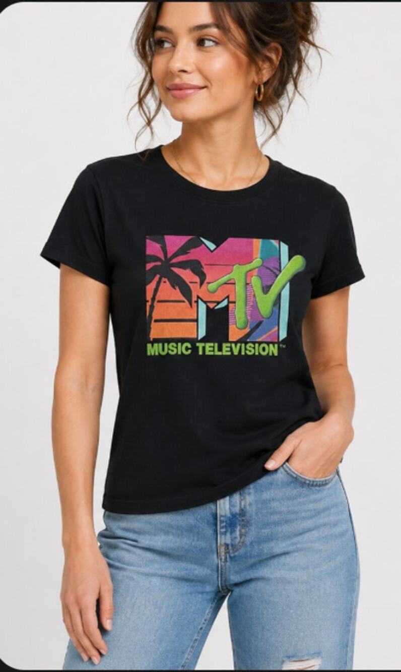 Women's MTV Music Television Retro Graphic Black Tee Size L NWOT